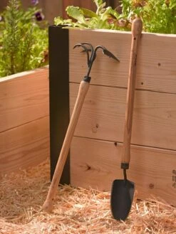 Gardeners -Gardeners 8587960 147 tif