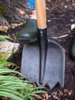 Gardener's Lifetime Dig And Pry Tool -Gardeners 8592102 3520 tif