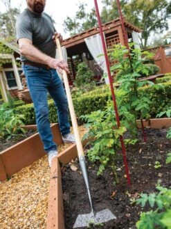 Gardeners -Gardeners 8592103 2456 tif