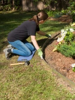 EasyFlexâ„¢ Aluminum Edging, 24'