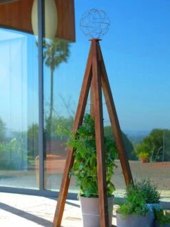 Akoris Garden Tuteur Sr. -Gardeners 8600517 06V tif